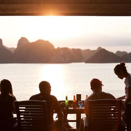 Готель Halong Glory Legend Cruise Халонг Екстер'єр фото