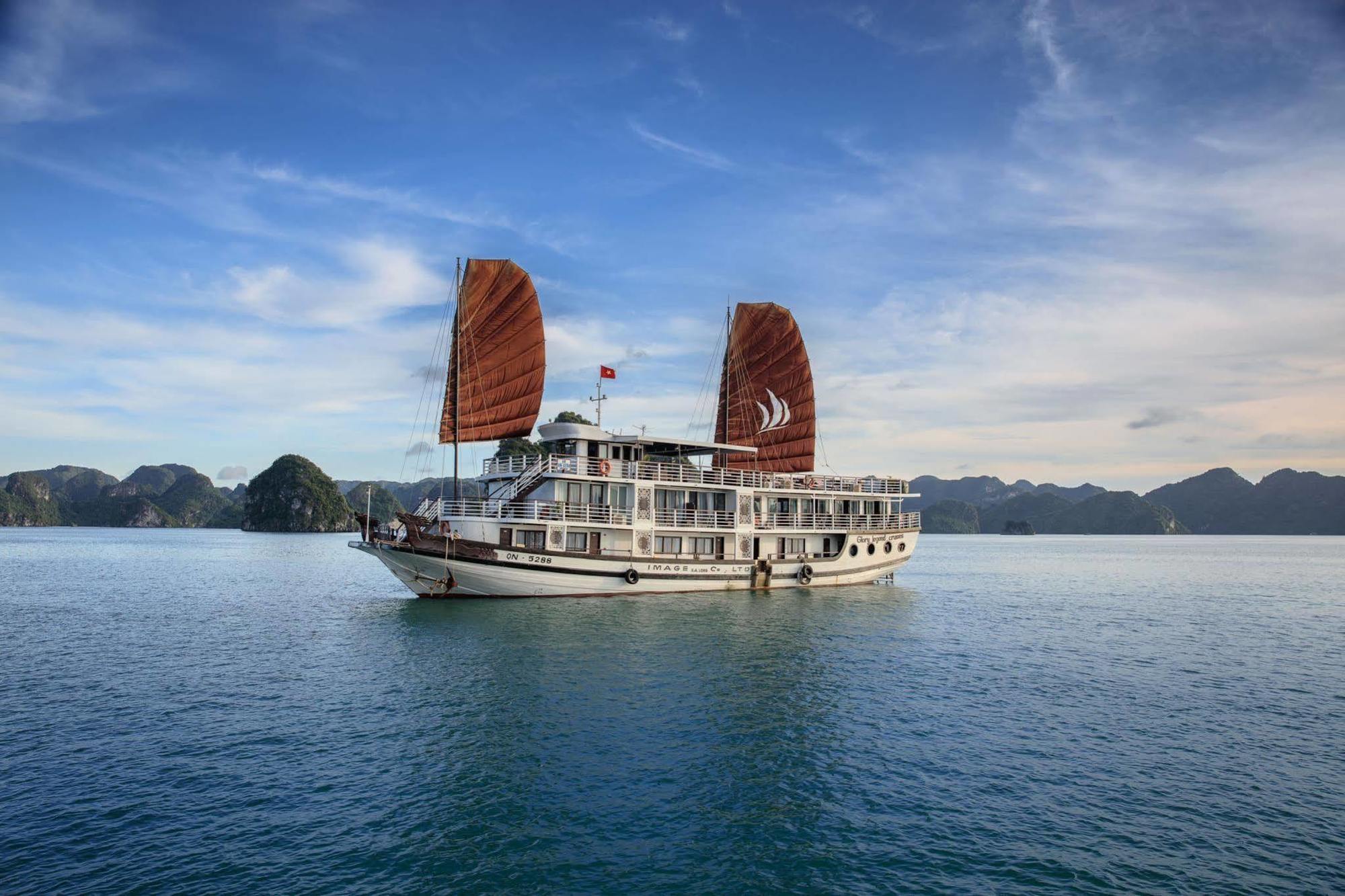 Готель Halong Glory Legend Cruise Халонг Екстер'єр фото